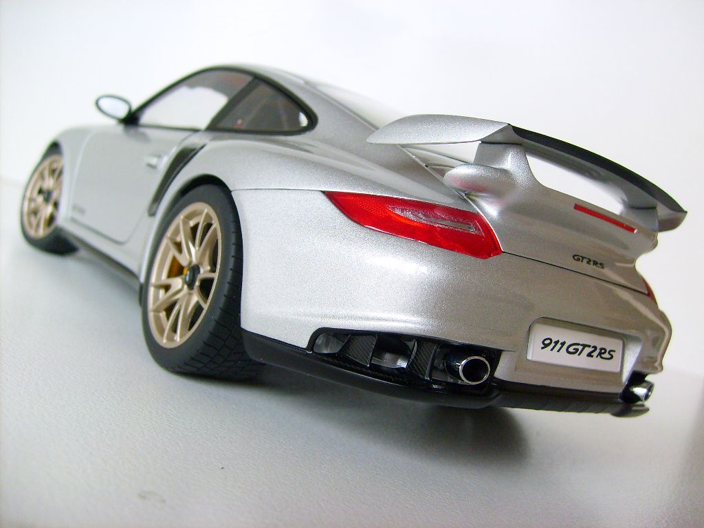 autoart gt2 rs